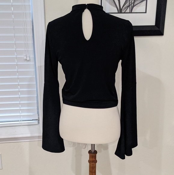 NWOT forever 21 long sleeve crop top - Picture 3 of 7